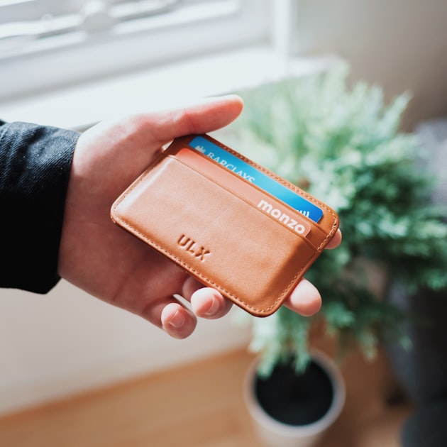 Personal Loans vs. Credit Cards: Which is Better?